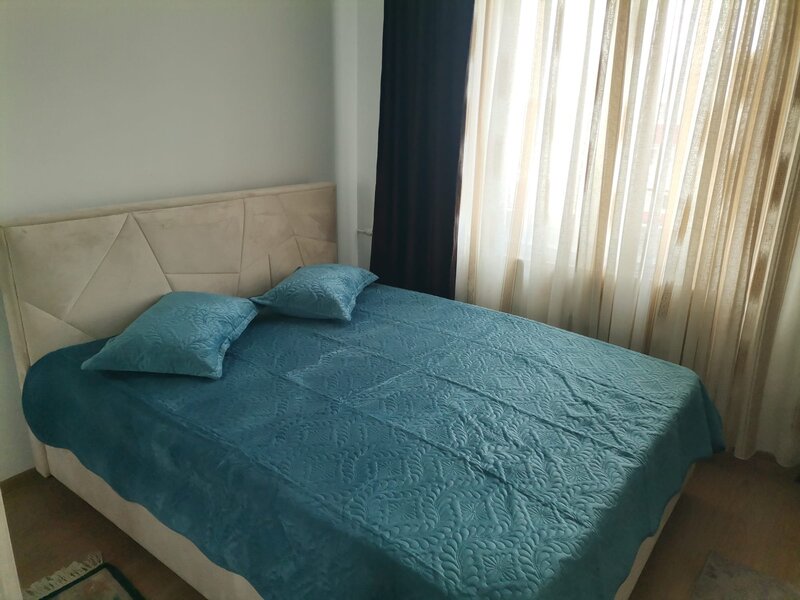 Berceni, metrou Piata Sudului,